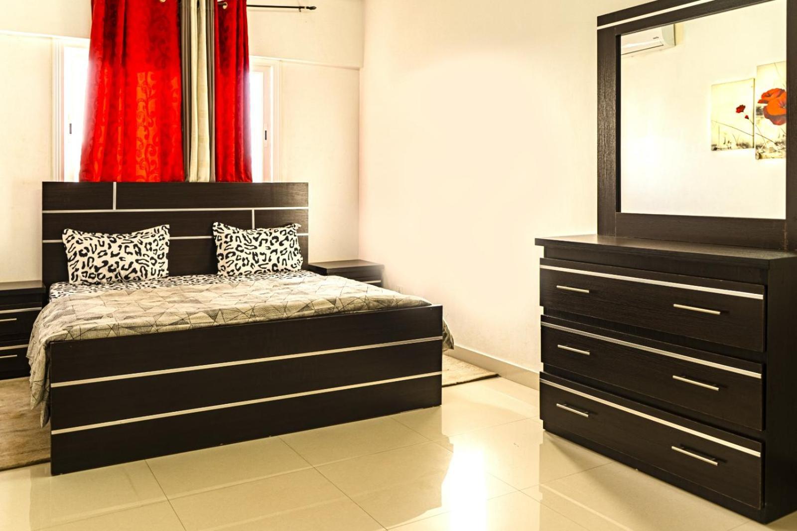 Chambres Meublees Avenue Cheikh Anta Diop ダカール エクステリア 写真